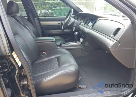 2003 Mercury Marauder из США, поврежденный, VIN 2MEHM75V03X704188